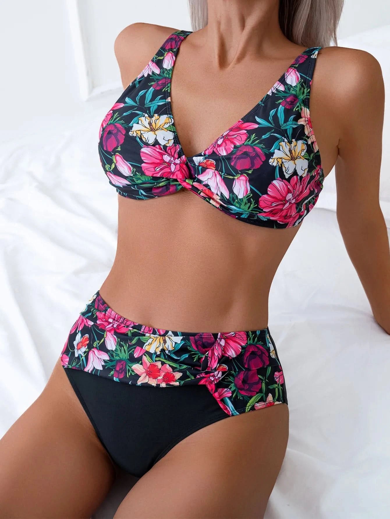 Summer Sexy Bikinis Women's Swimwear Female Swimsuit For Swim Wear Bathing Suits Brazilian Bikini Set Beachwear Pool Bather 2025 - M & M Global