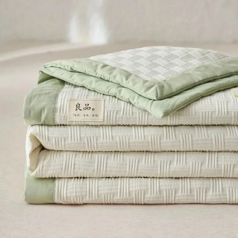 Single Bed/Queen Bed/King Bed Good Quality Jacquard Craftsmanship Soybean Fiber Summer Quilt - M & M Global