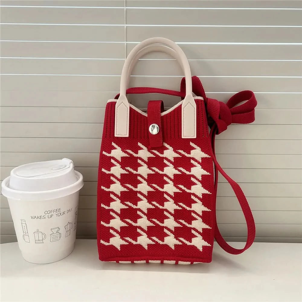 Korean Fashion Heart Knitted Mini Square Handbag for Women Small Mobile Phone Shoulder Bags Girls Cute Outdoor Crossbody Bags - M & M Global