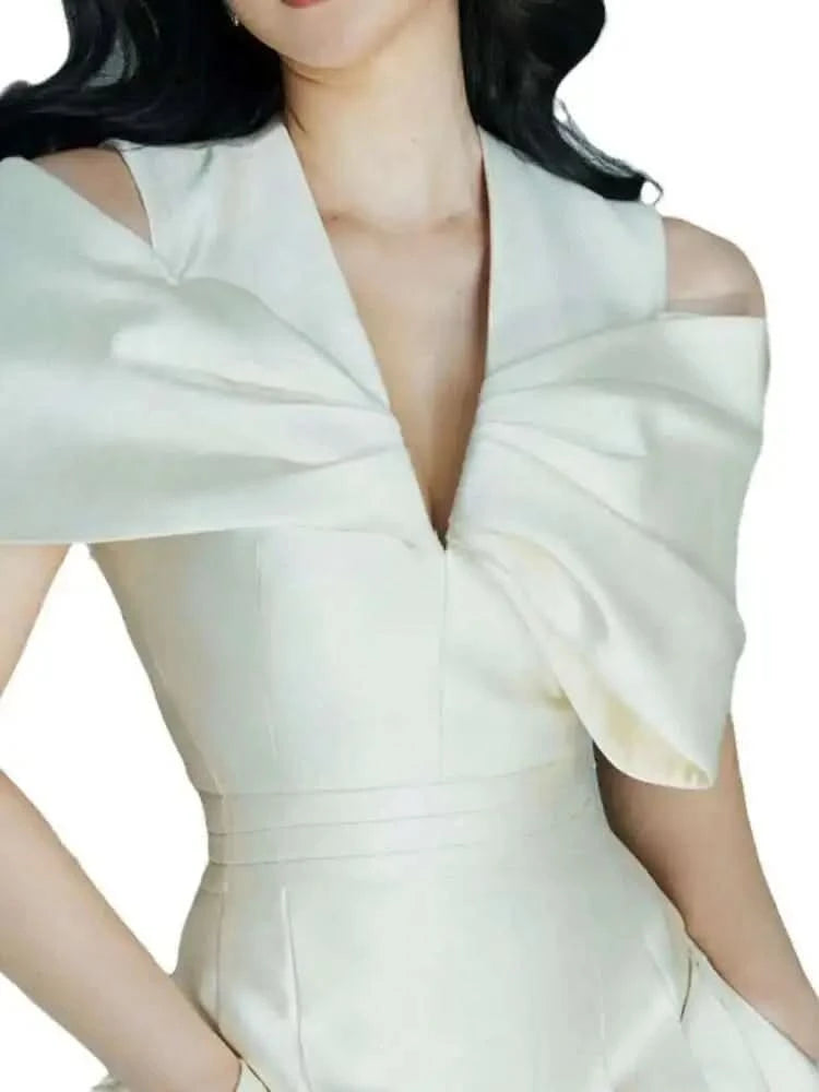 UCXQ Elegant Long Dress Fairy Style V-neck Hollow Waist 3D Bow Pocket Fashion Party Dresses For Women 2025 Spring Summer 23A9338 - M & M Global