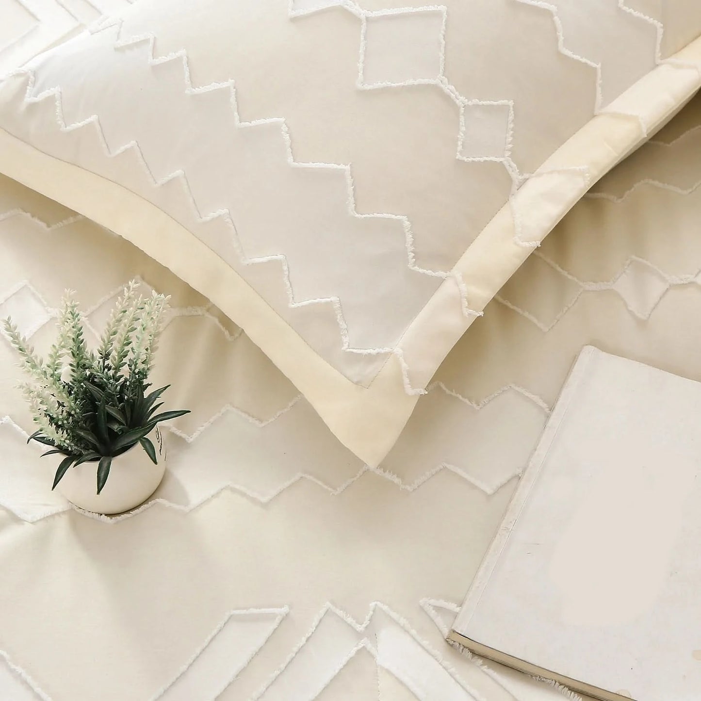 7-piece solid color diamond pattern quilt set, microfiber soft and durable bedding set bedroom decoration gift