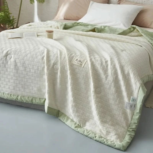 Single Bed/Queen Bed/King Bed Good Quality Jacquard Craftsmanship Soybean Fiber Summer Quilt - M & M Global
