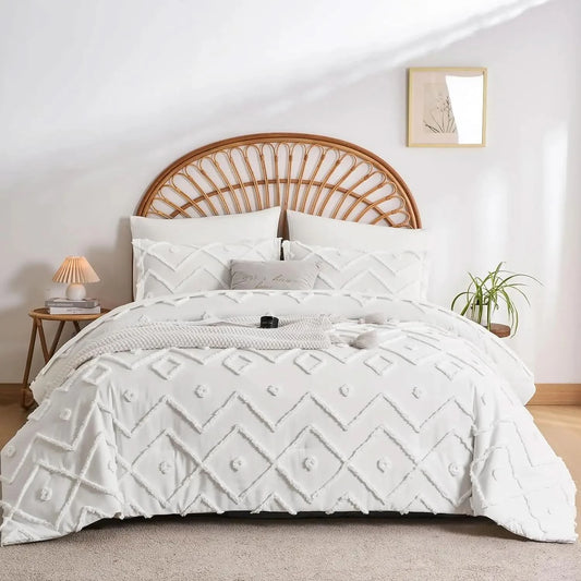 White textured comforter set on a bed with a wooden headboard in a bedroom setting.
pinch pleat bedding set

microfiber comforter set

queen comforter set

luxury bedding

soft bedding

machine washable bedding

lightweight comforter

hotel-style bedding

gift bedding set

all-season bedding