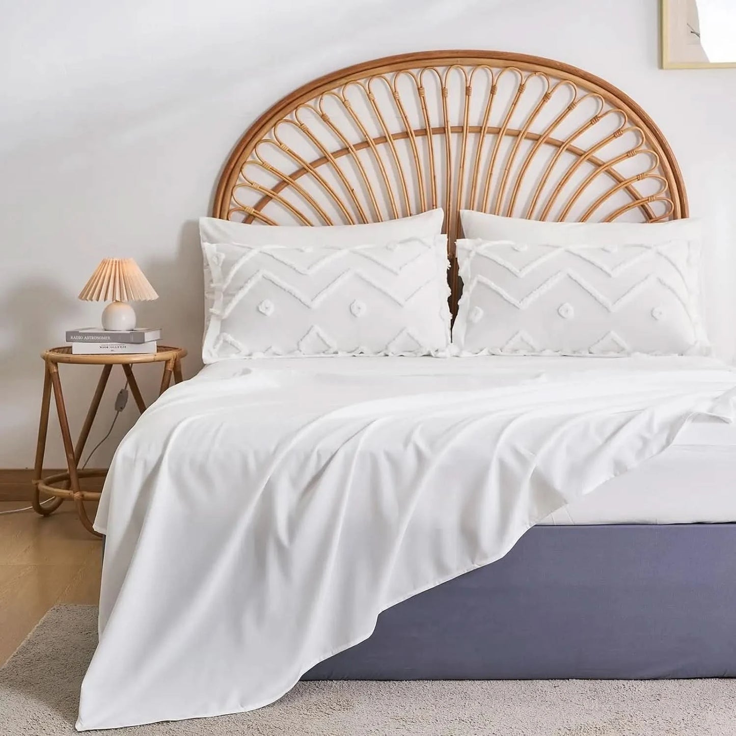 Bed with white bedding and a wooden headboard in a bedroom setting.
pinch pleat bedding set

microfiber comforter set

queen comforter set

luxury bedding

soft bedding

machine washable bedding

lightweight comforter

hotel-style bedding

gift bedding set

all-season bedding